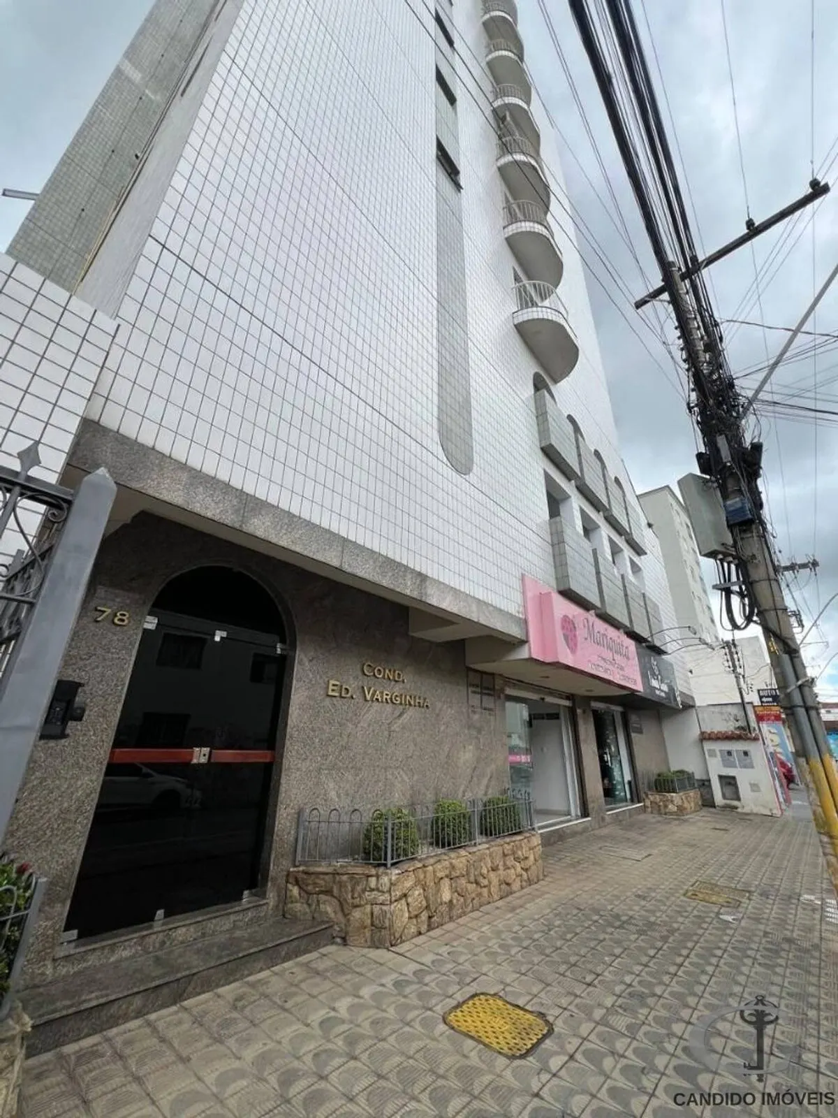 Foto 8 de Apartamento de 3 quartos (1 suíte) com sala em L e varanda, Varginha