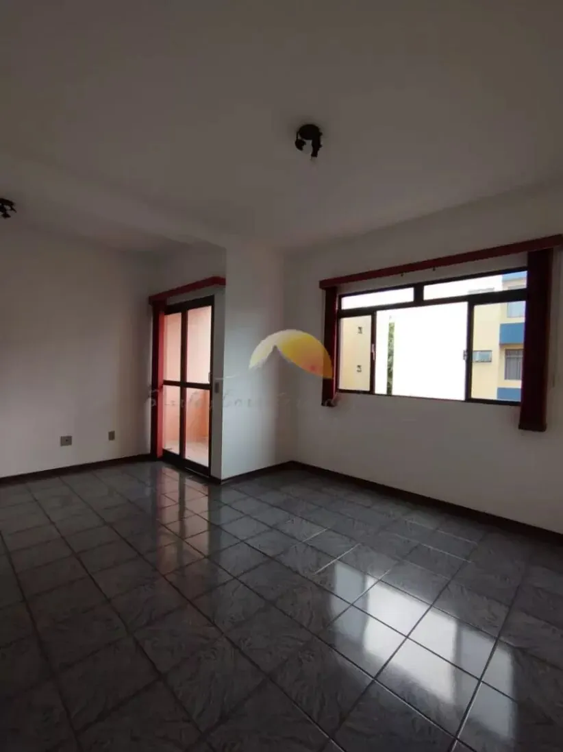 Foto 2 de Apartamento de 3 quartos (1 suíte) com despensa e vaga, Varginha