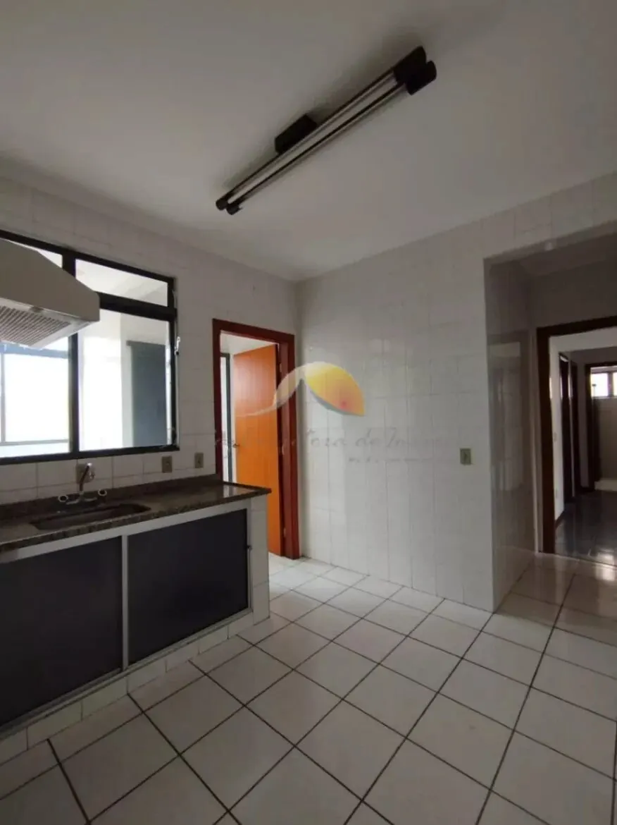 Foto 3 de Apartamento de 3 quartos (1 suíte) com despensa e vaga, Varginha
