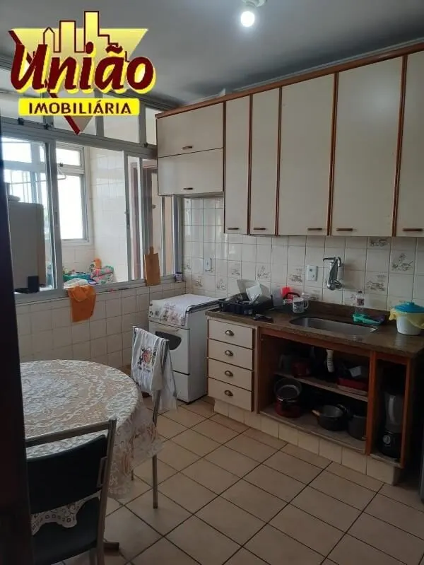 Foto 2 de Apartamento de 3 quartos (1 suíte) com 91 m² úteis, Centro