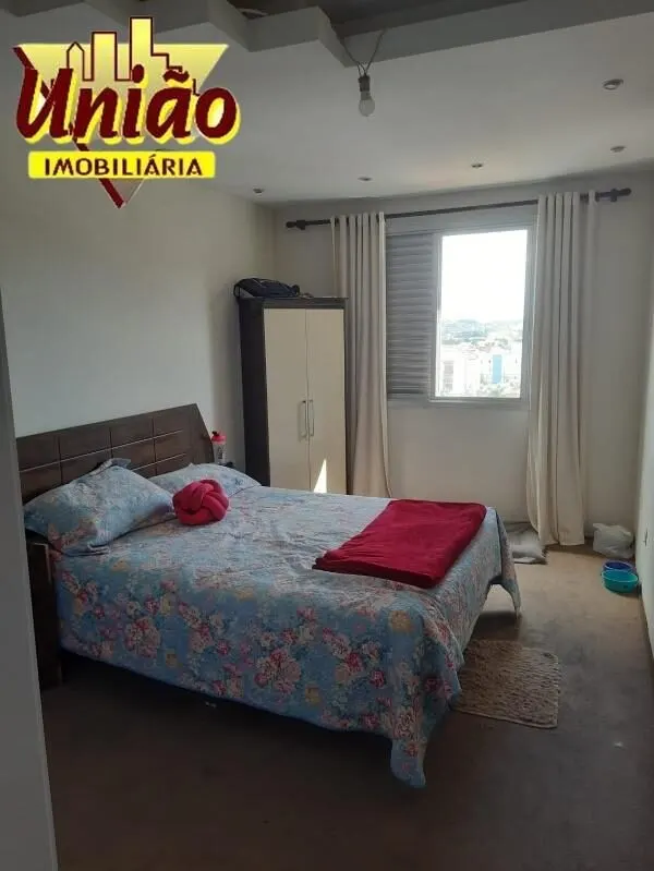 Foto 4 de Apartamento de 3 quartos (1 suíte) com 91 m² úteis, Centro