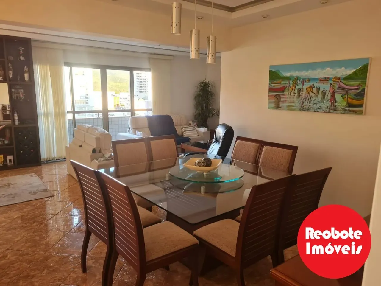 Foto 2 de Apartamento de 3 quartos (1 suíte) com varanda e vista para a serra na Praça Teodomiro Santiago, Centro