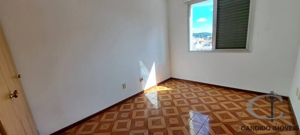 Foto 5 de Apartamento de 3 quartos (1 suíte) em prédio com elevador, Centro