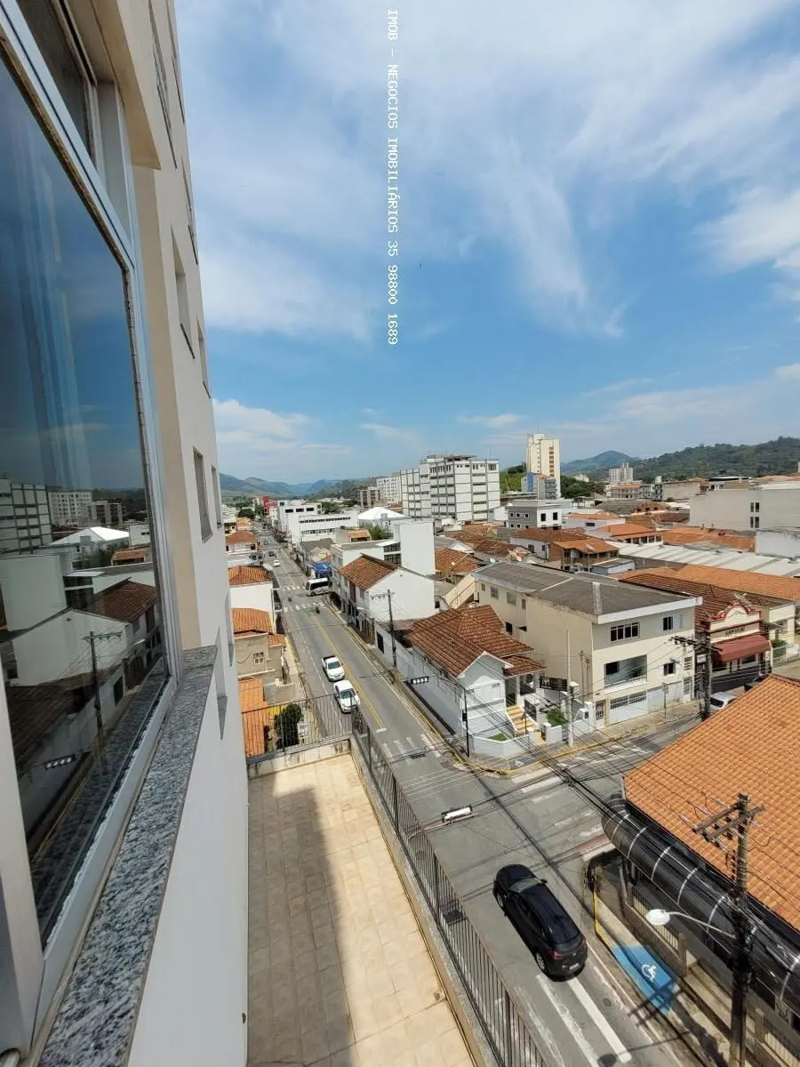Foto 8 de Apartamento reformado de 3 quartos (1 suíte) no Edifício Dona Fidoka, Centro