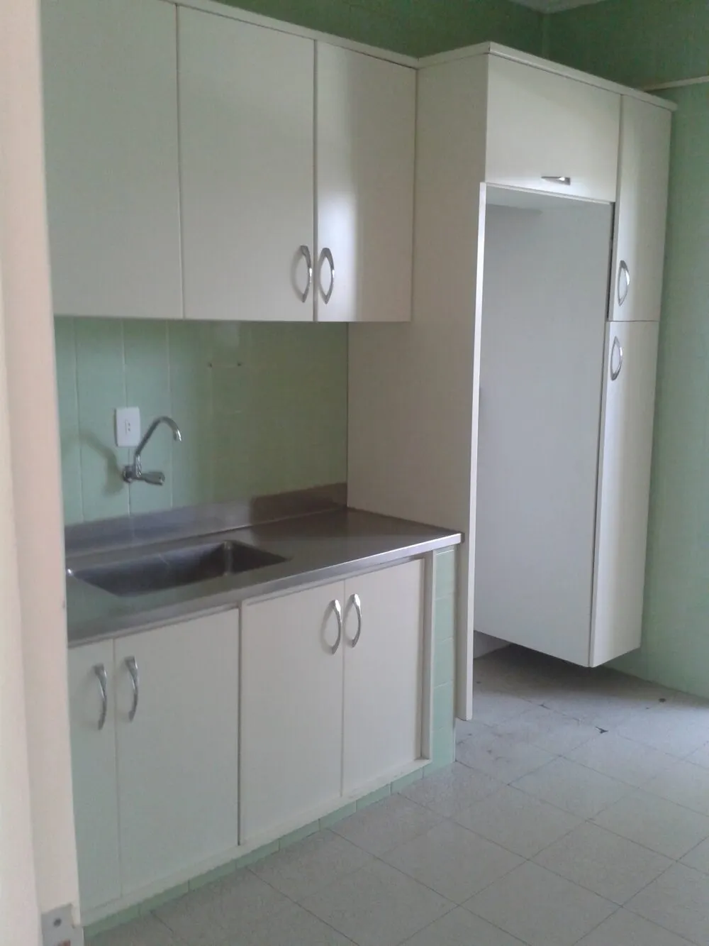 Foto 4 de Apartamento de 3 quartos (1 suíte) com armários, Centro