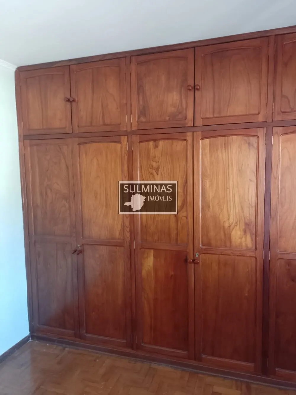 Foto 3 de Apartamento de 3 quartos (1 suíte) com armários e cozinha planejada, Centro