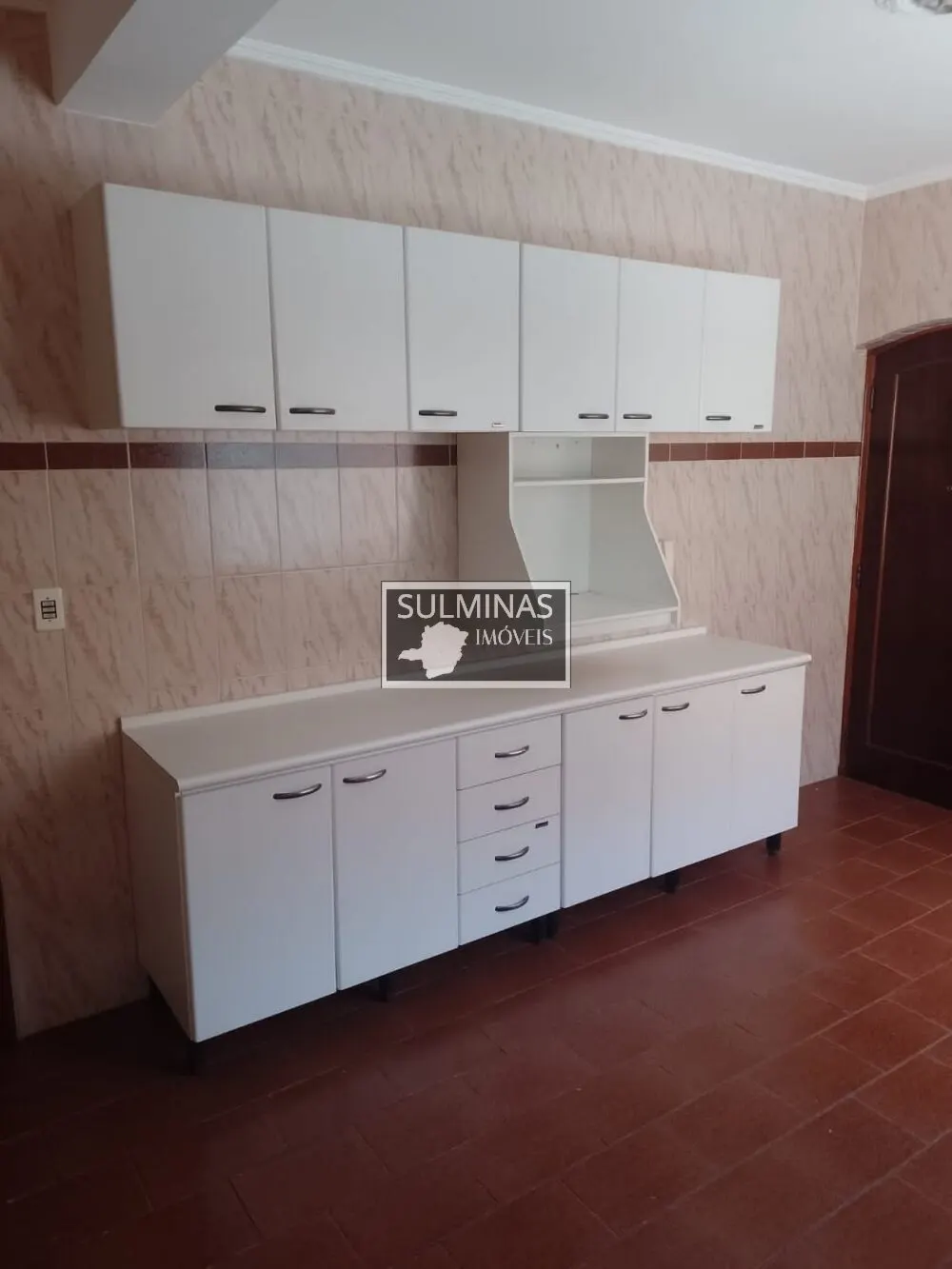 Foto 4 de Apartamento de 3 quartos (1 suíte) com armários e cozinha planejada, Centro
