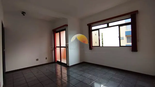 Foto 1 de Apartamento de 3 quartos (1 suíte) com sacada, Varginha