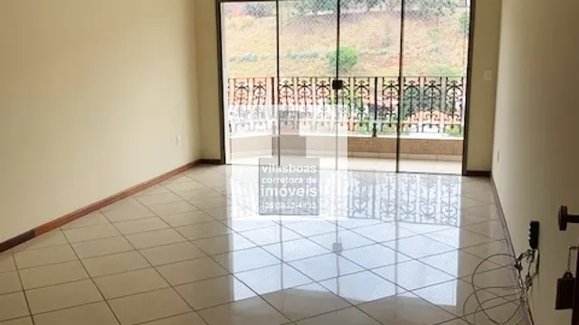 Apartamento de 3 quartos (1 suíte) com sacada, BPS