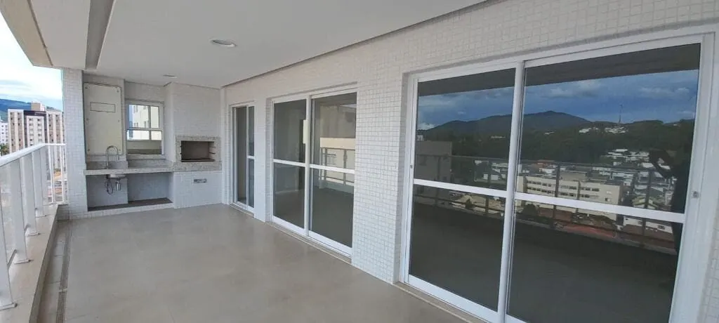 Foto 3 de Apartamento de 3 suítes com varanda gourmet no Edifício Dona Cora, Pinheirinho