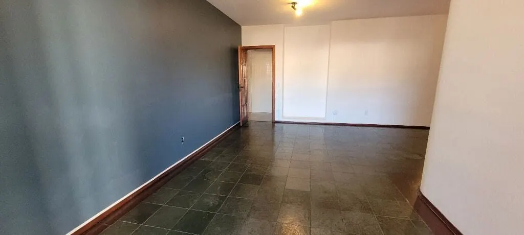 Foto 7 de Apartamento de 4 quartos (1 suíte) com varanda no Condomínio Dona Julieta, Centro