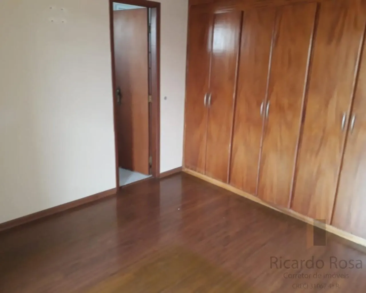 Foto 4 de Apartamento de 4 quartos com 3 banheiros perto do fórum, Centro