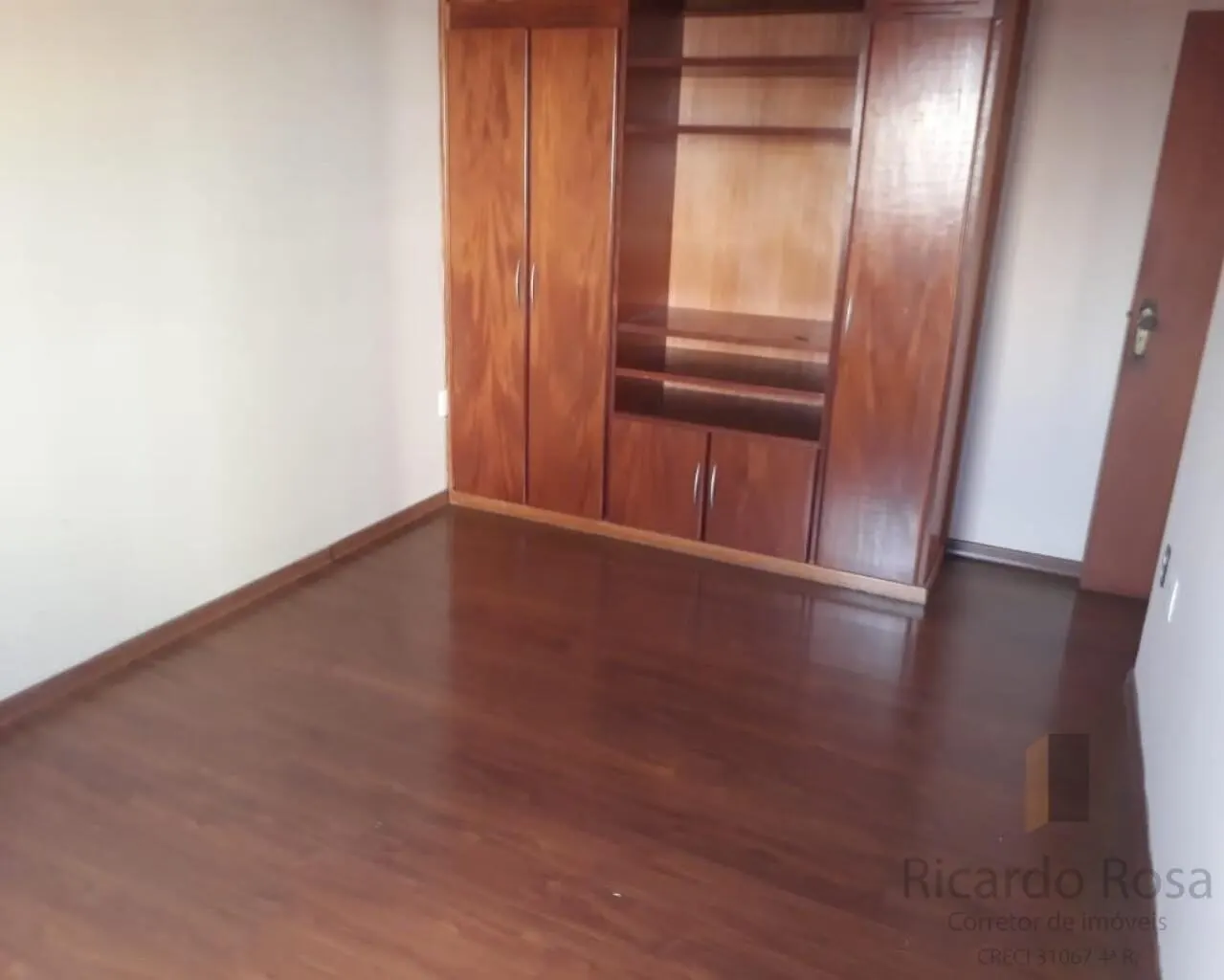 Foto 3 de Apartamento de 4 quartos com 186 m² perto do fórum, Pinheirinho