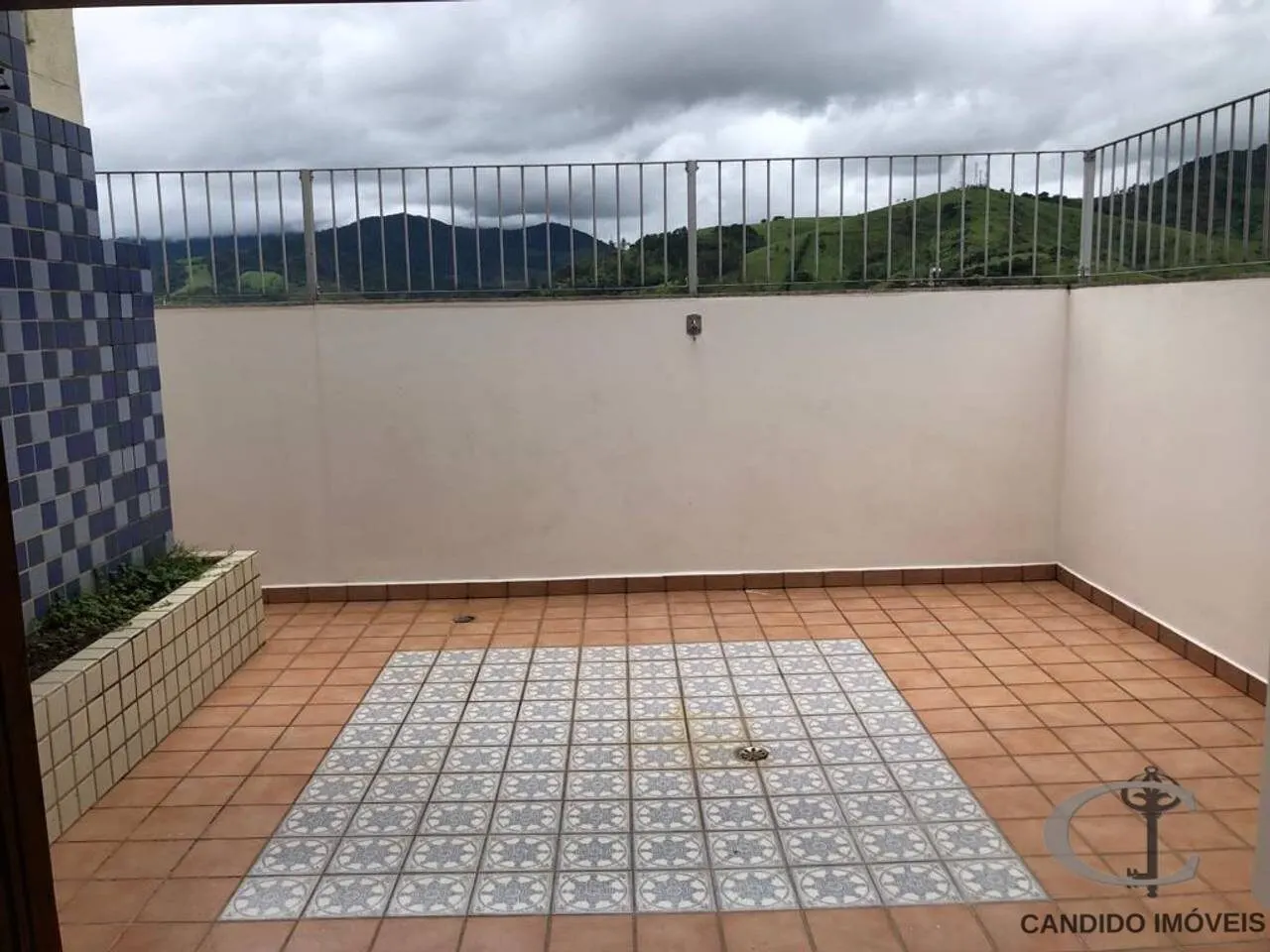 Foto 3 de Apartamento duplex de 2 quartos (1 suíte) com terraço e churrasqueira, Centro