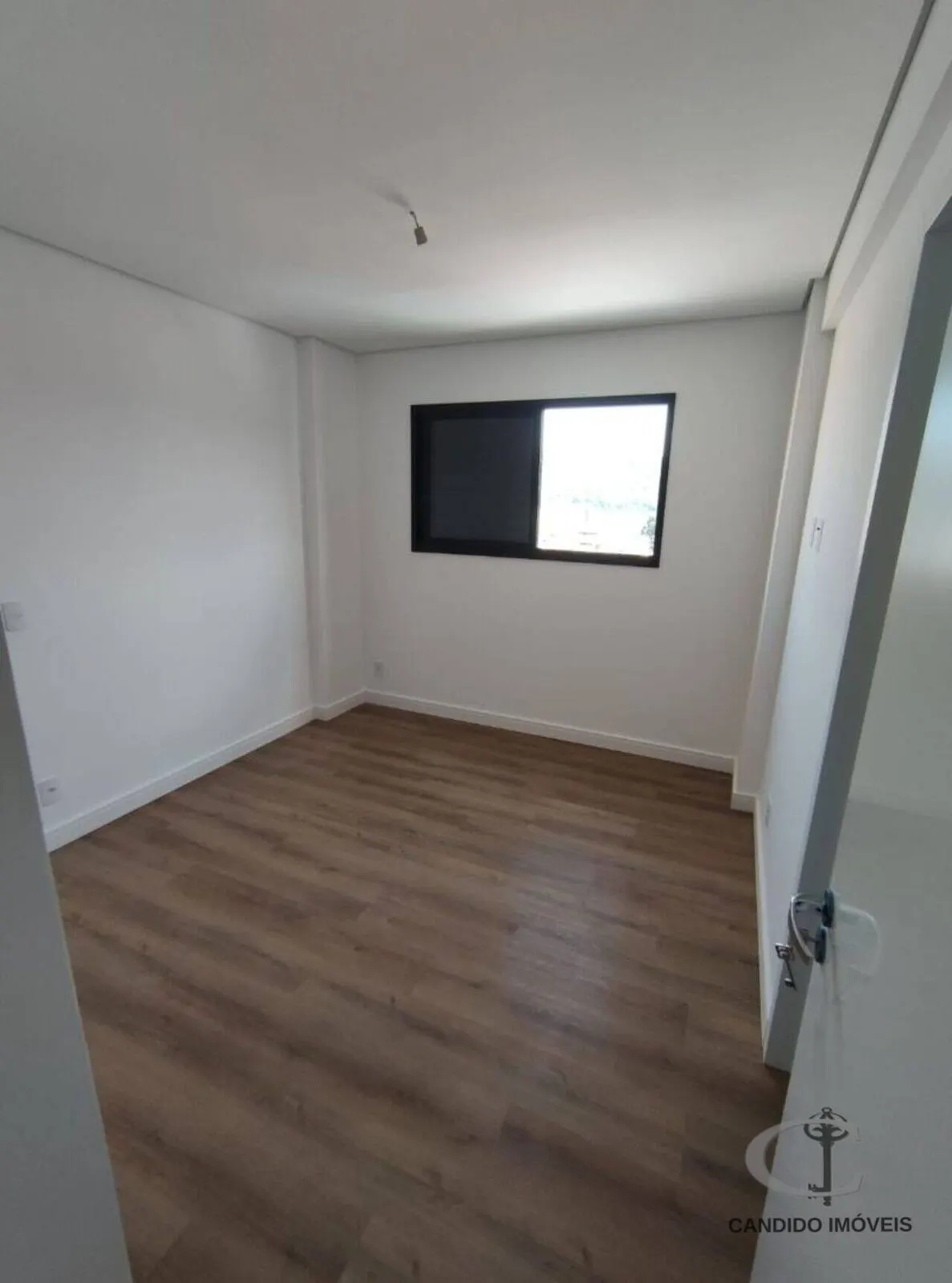 Foto 5 de Apartamento no Edifício Skyvision com piscina de borda infinita e academia, Avenida