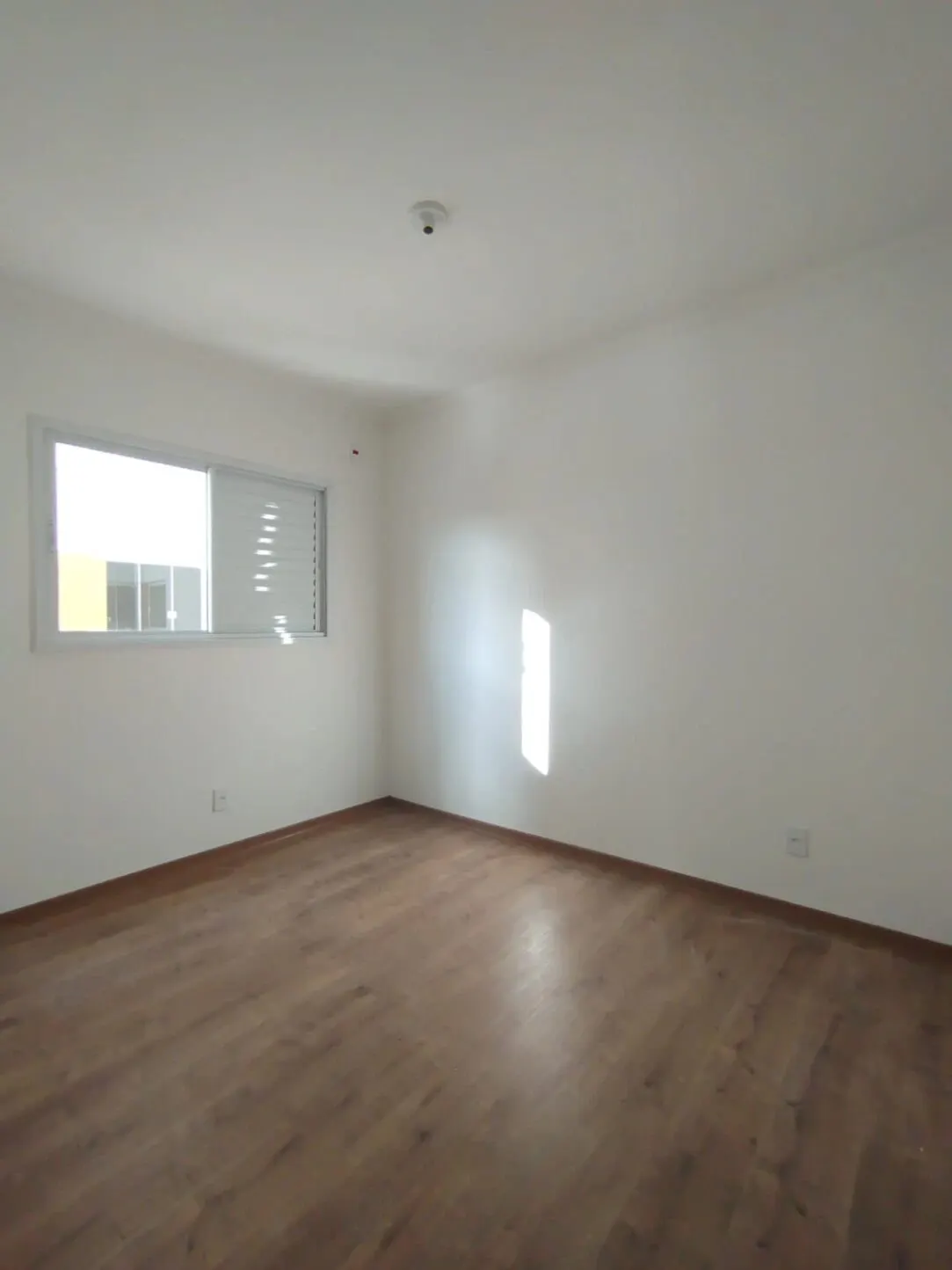 Foto 3 de Apartamento novo de 2 quartos (1 suíte) em prédio com piscina, Cruzeiro