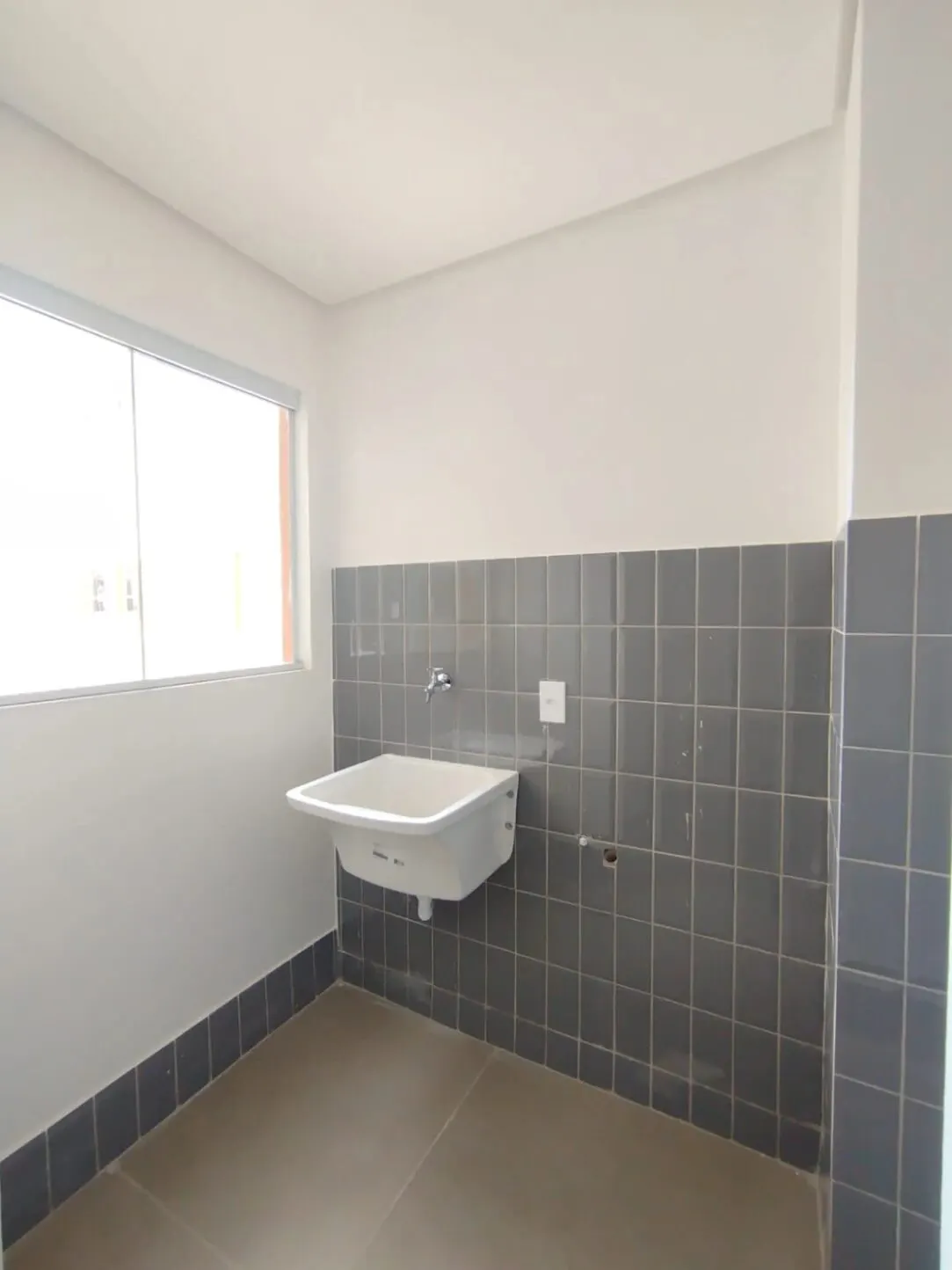 Foto 6 de Apartamento novo de 2 quartos (1 suíte) em prédio com piscina, Cruzeiro