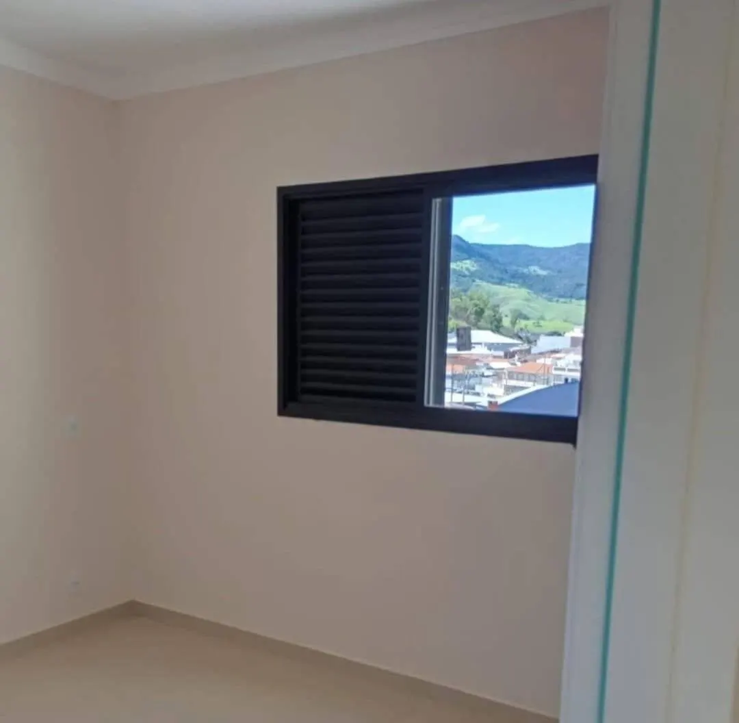 Foto 4 de Apartamento novo de 2 quartos (1 suíte) com elevador e vaga, Morro Chic