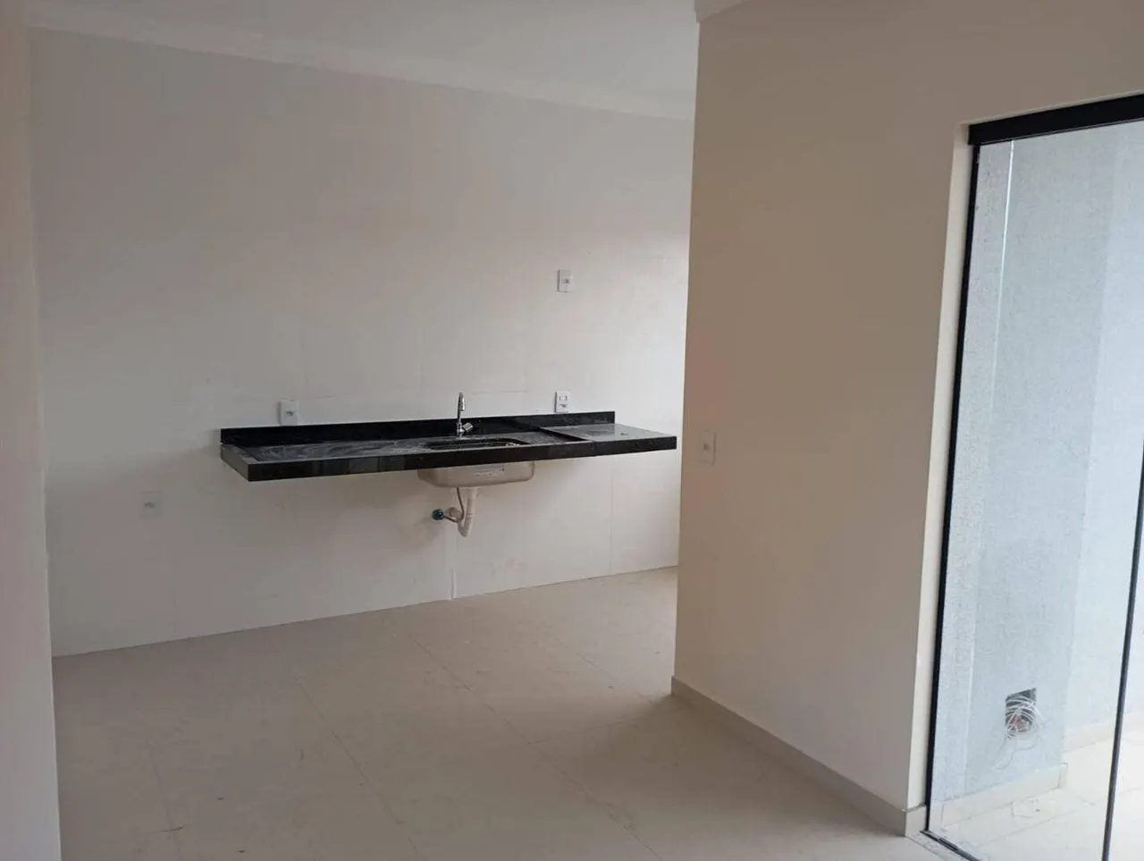Foto 5 de Apartamento novo de 2 quartos (1 suíte) com elevador e vaga, Morro Chic