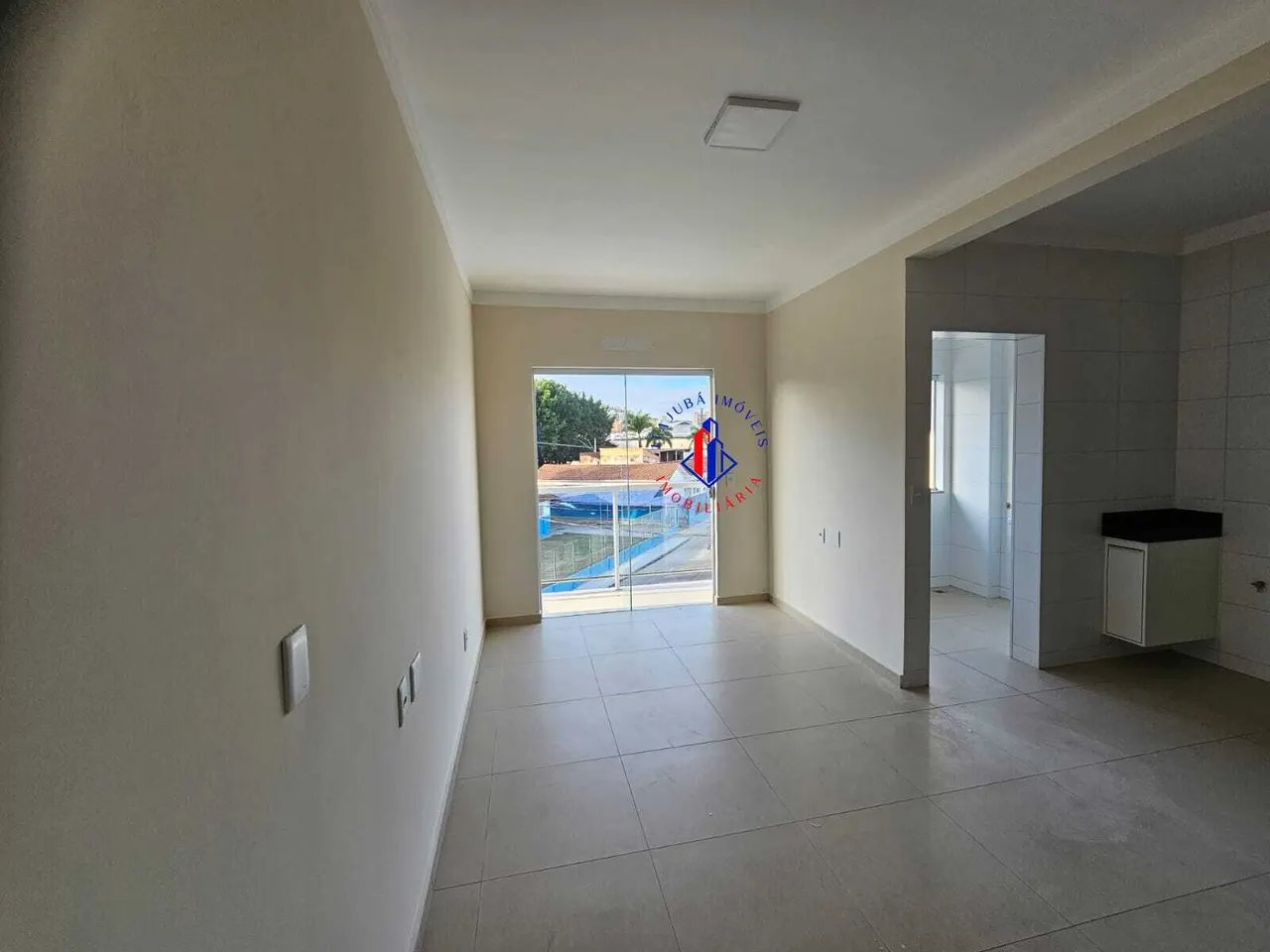 Foto 2 de Apartamento de 2 quartos (1 suíte) com sacada, Boa Vista