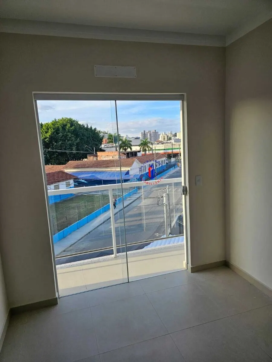 Foto 5 de Apartamento de 2 quartos (1 suíte) com sacada, Boa Vista