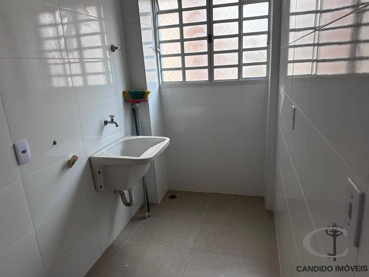 Foto 8 de Apartamento reformado de 2 quartos (1 suíte) no Condomínio Dona Norma, Varginha