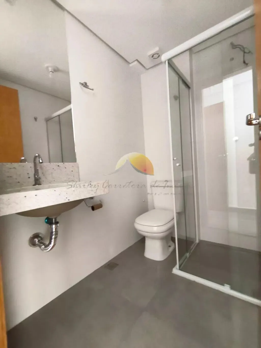 Foto 6 de Apartamento reformado de 3 quartos (1 suíte) com cozinha americana, São Vicente