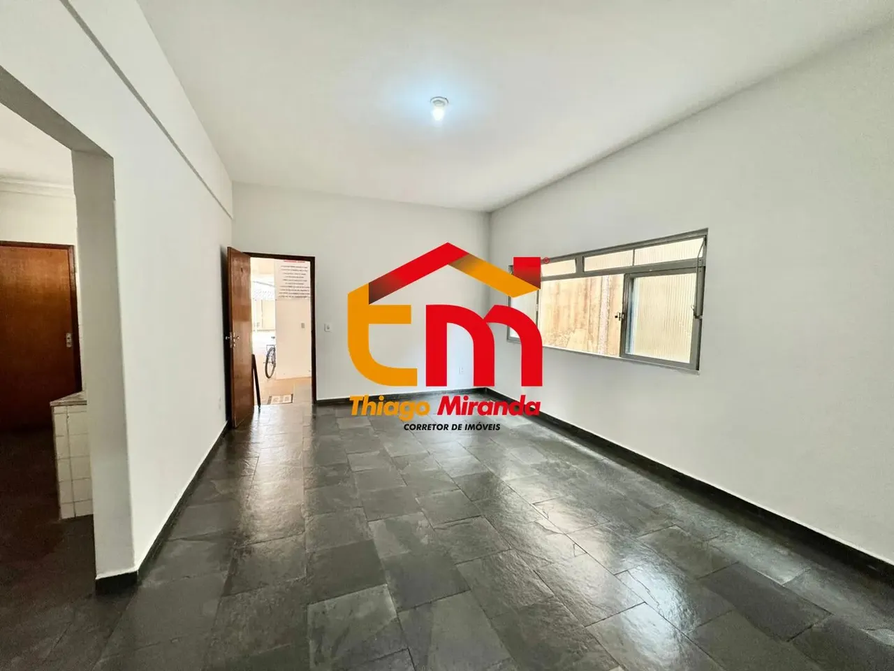 Foto 2 de Apartamento térreo com escritório e garagem, Santos Dumont