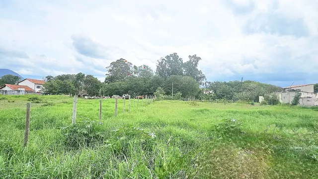 Foto 1 de Área plana de 899 m² para prédios ou casas, Boa Vista