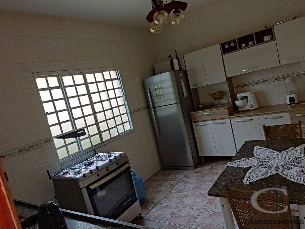Foto 2 de Casa térrea de 3 quartos e 106 m² na Santa Rosa