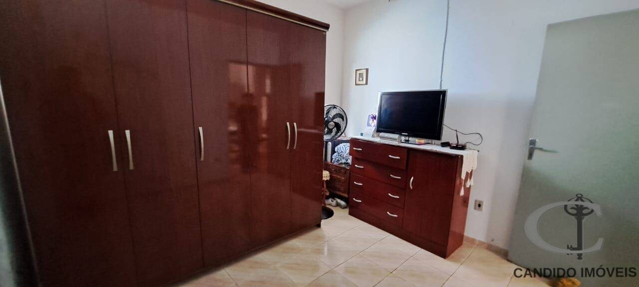 Foto 4 de Casa de 6 quartos na Estiva, Itajubá-MG
