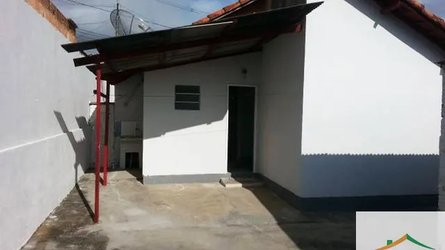 Foto 1 de Casa de 3 quartos no Rebourgeon, Itajubá