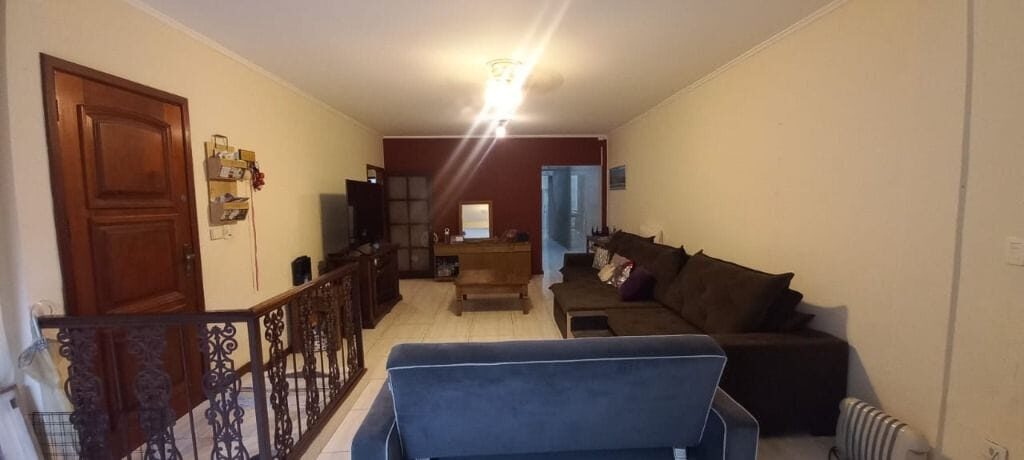 Foto 4 de Casa de 4 quartos com 3 suítes no Pinheirinho