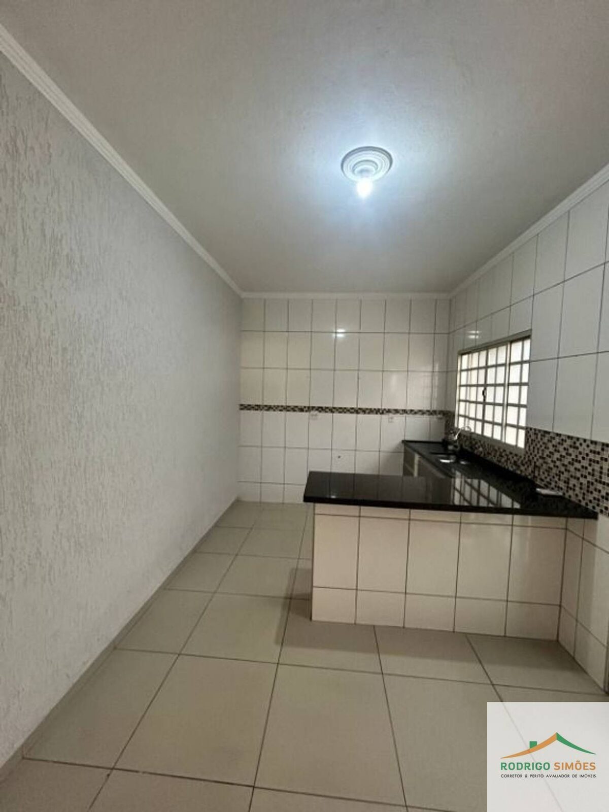 Foto 3 de Casa para alugar no São Vicente com 180 m²