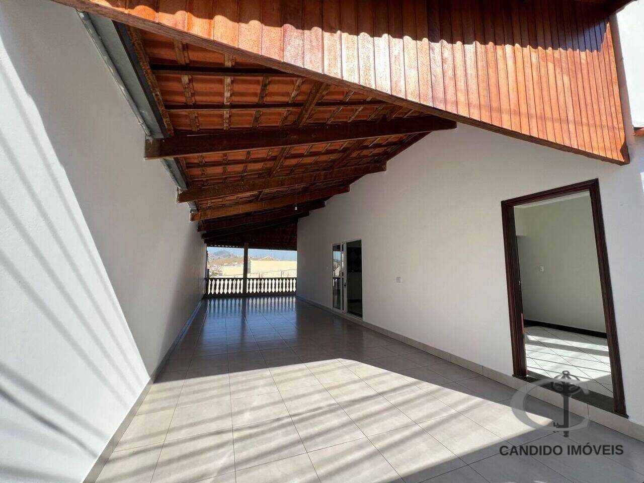 Foto 2 de Casa de 2 quartos e 150 m² na Medicina