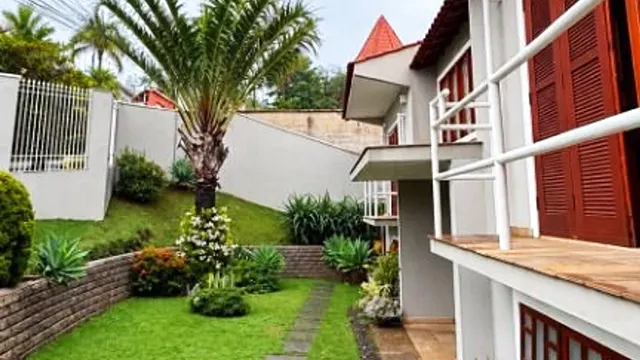 Casa de 3 quartos no Oriente, Itajubá