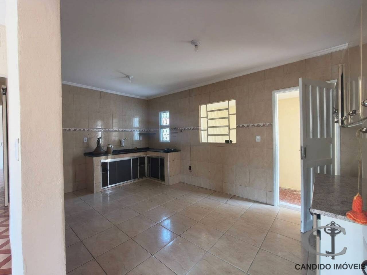 Foto 3 de Imóvel comercial para alugar no Rebourgeon com 650 m²