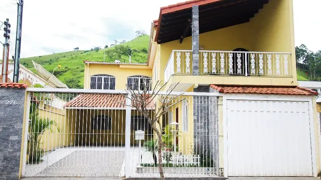 Casa de 5 quartos com 5 vagas em São Sebastião