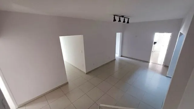 Casa de 10 quartos em São Vicente