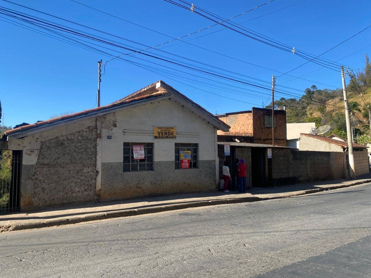 Foto 4 de Terreno de 495 m² com construções para reforma