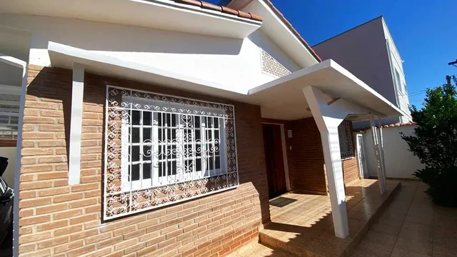 Foto 1 de Casa de 3 quartos com piscina em Nossa Senhora de Fátima