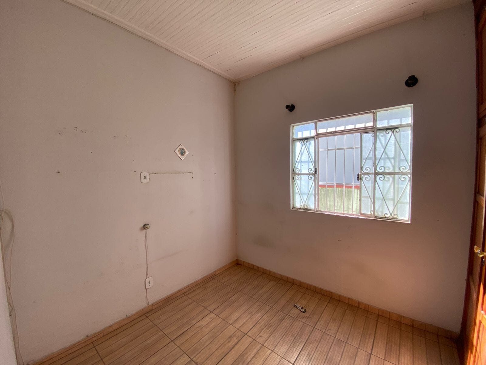 Foto 3 de Casa de 3 quartos com garagem em São Vicente