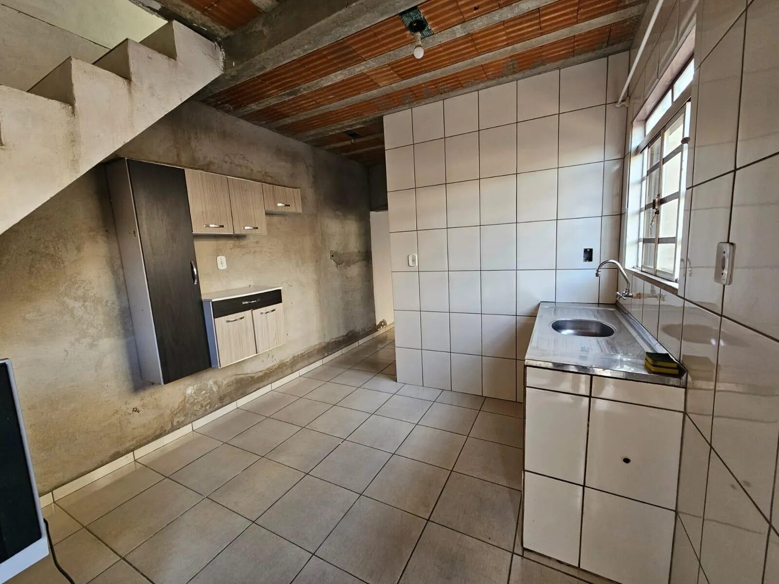 Foto 4 de Casa em acabamento com ponto comercial na frente