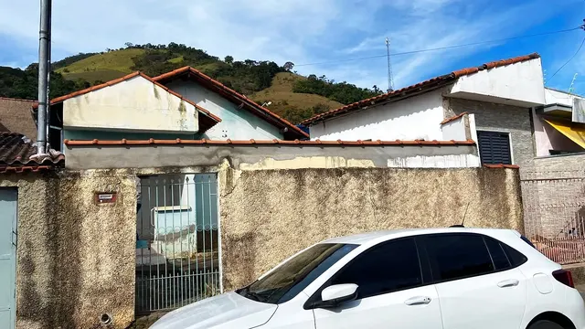 Casa com ponto comercial em Santa Rosa