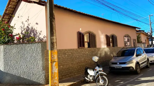 Casa de 4 quartos perto da Igreja São José
