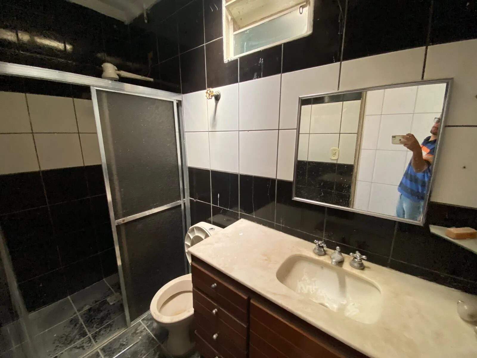 Foto 3 de Casa de três quartos em fase final de acabamento