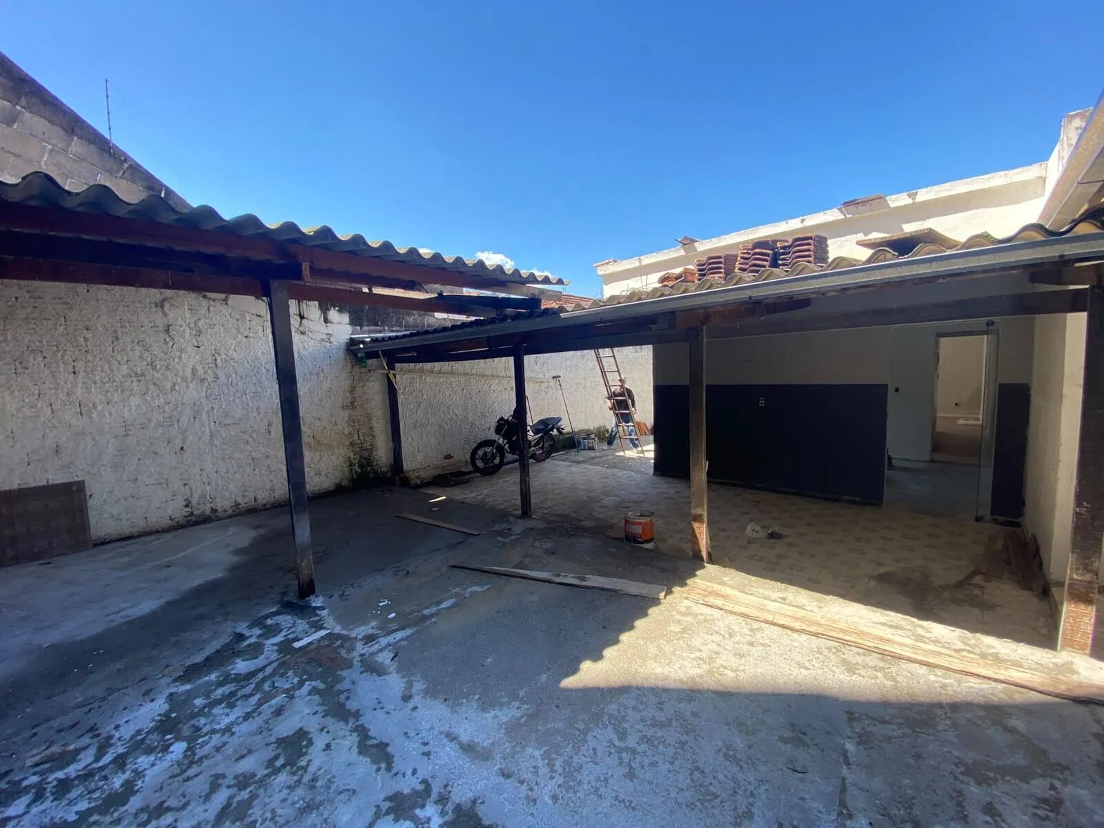 Foto 6 de Casa de três quartos em fase final de acabamento