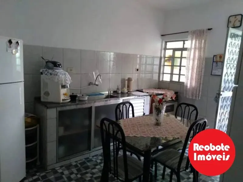 Foto 2 de Casa de 3 quartos com edícula de 3 quartos e escritório, Boa Vista