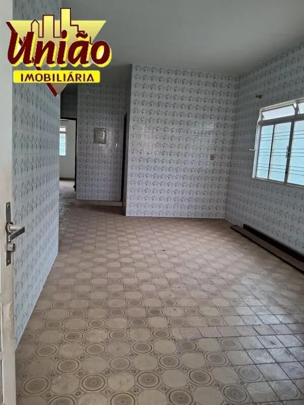 Foto 2 de Casa de 2 quartos com edícula em sobrado e 220 m² de terreno, São Vicente