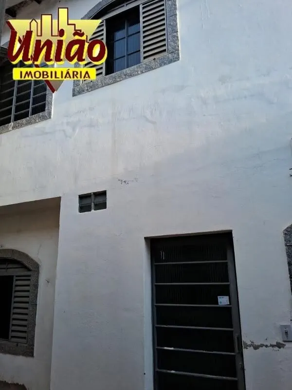 Foto 7 de Casa de 2 quartos com edícula em sobrado e 220 m² de terreno, São Vicente